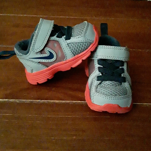 2c boys Nike fusion run shoes - Picture 4 of 7